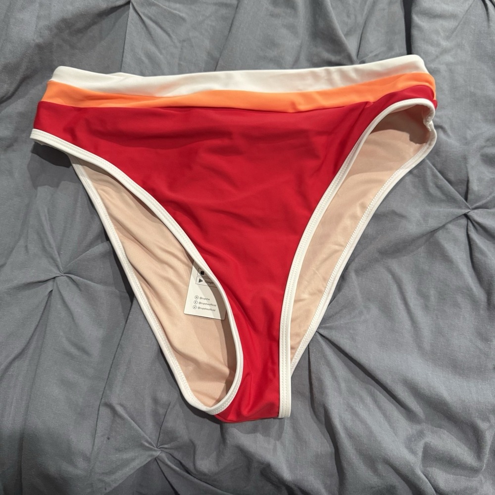 NWT CUPSHE Size L Womens Red High-Cut Stretch High Rise Cheeky Bikini Bottom